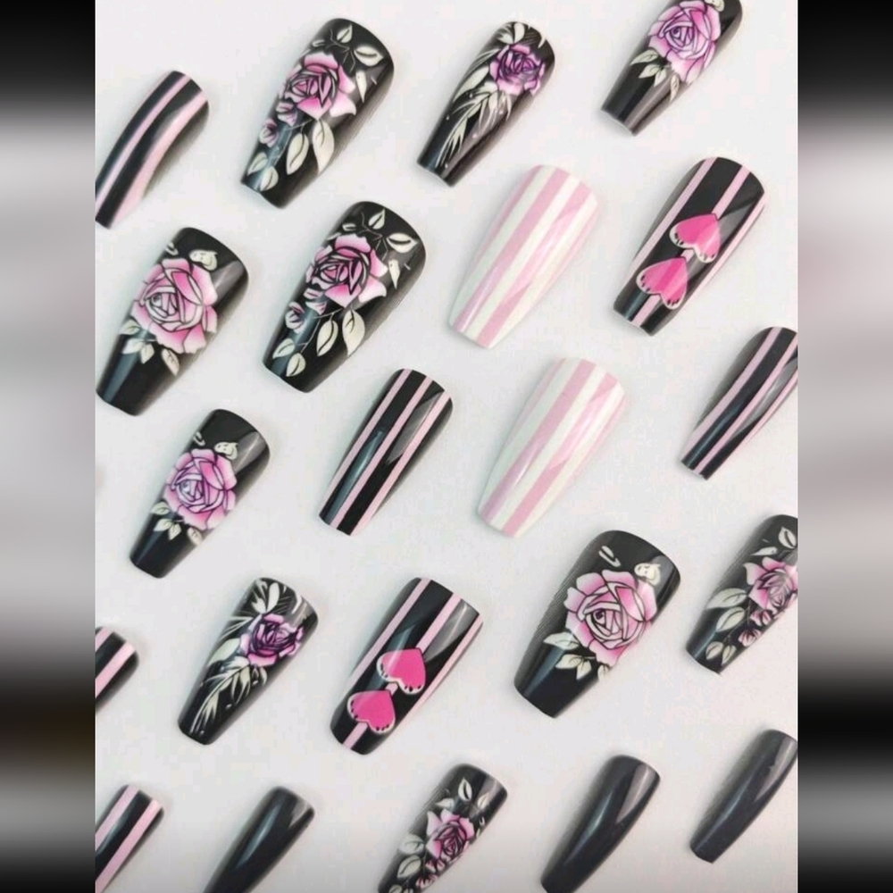 Black and Pink Floral Press-on Nails - Picture 2 of 6